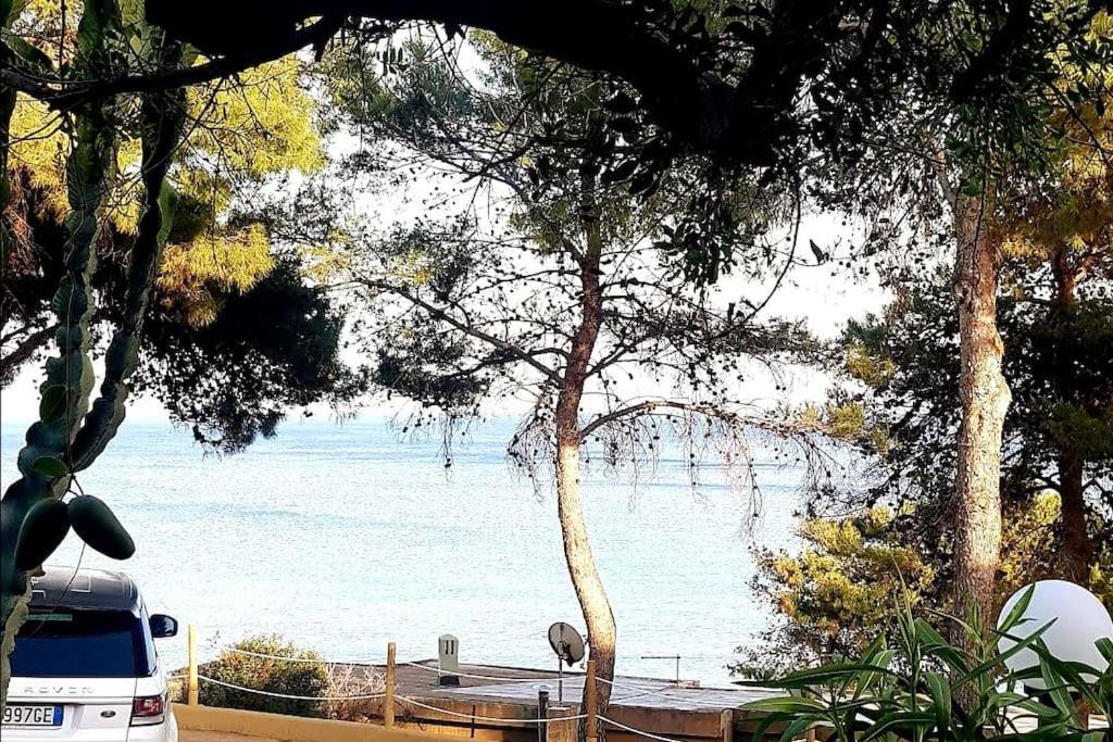 Una finestra sul mare Santa Margherita di Pula Esterno foto